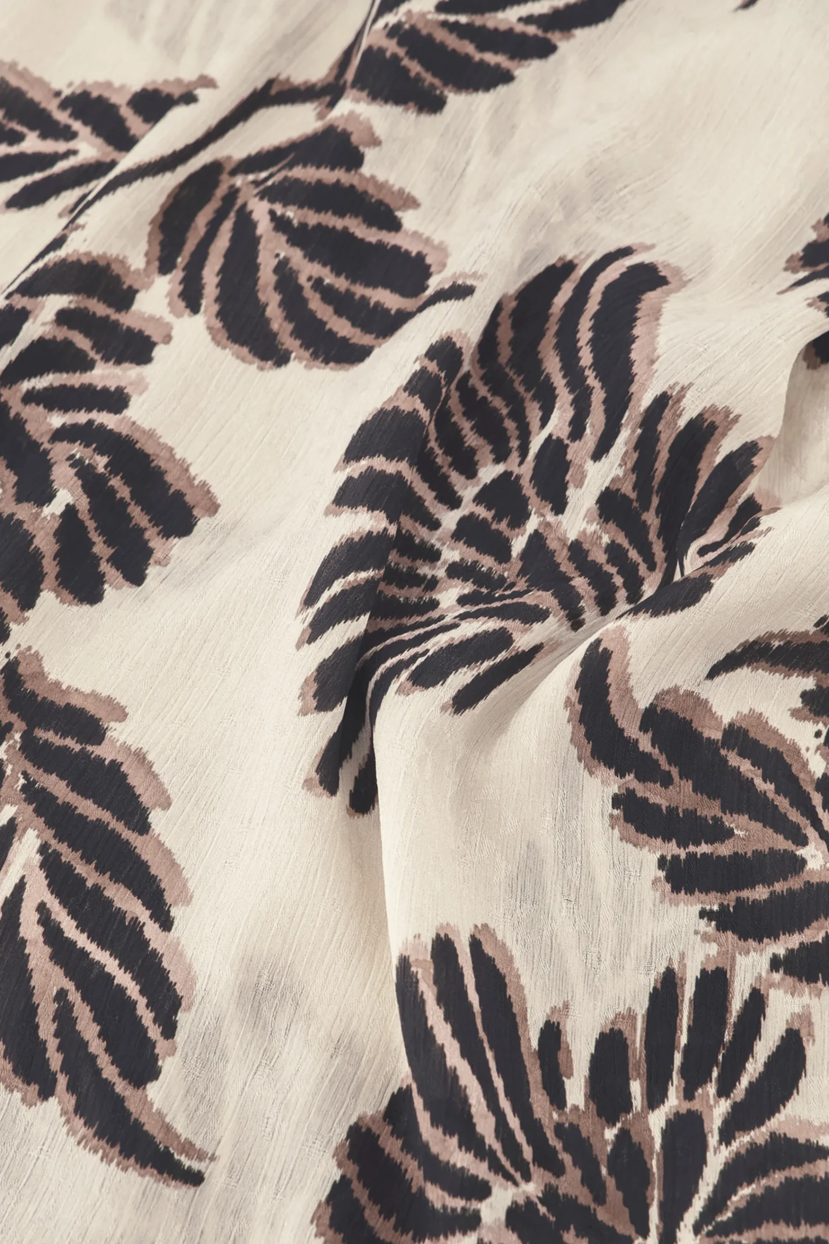 Ilsa flower crepe top -|Studio Anneloes Fashion