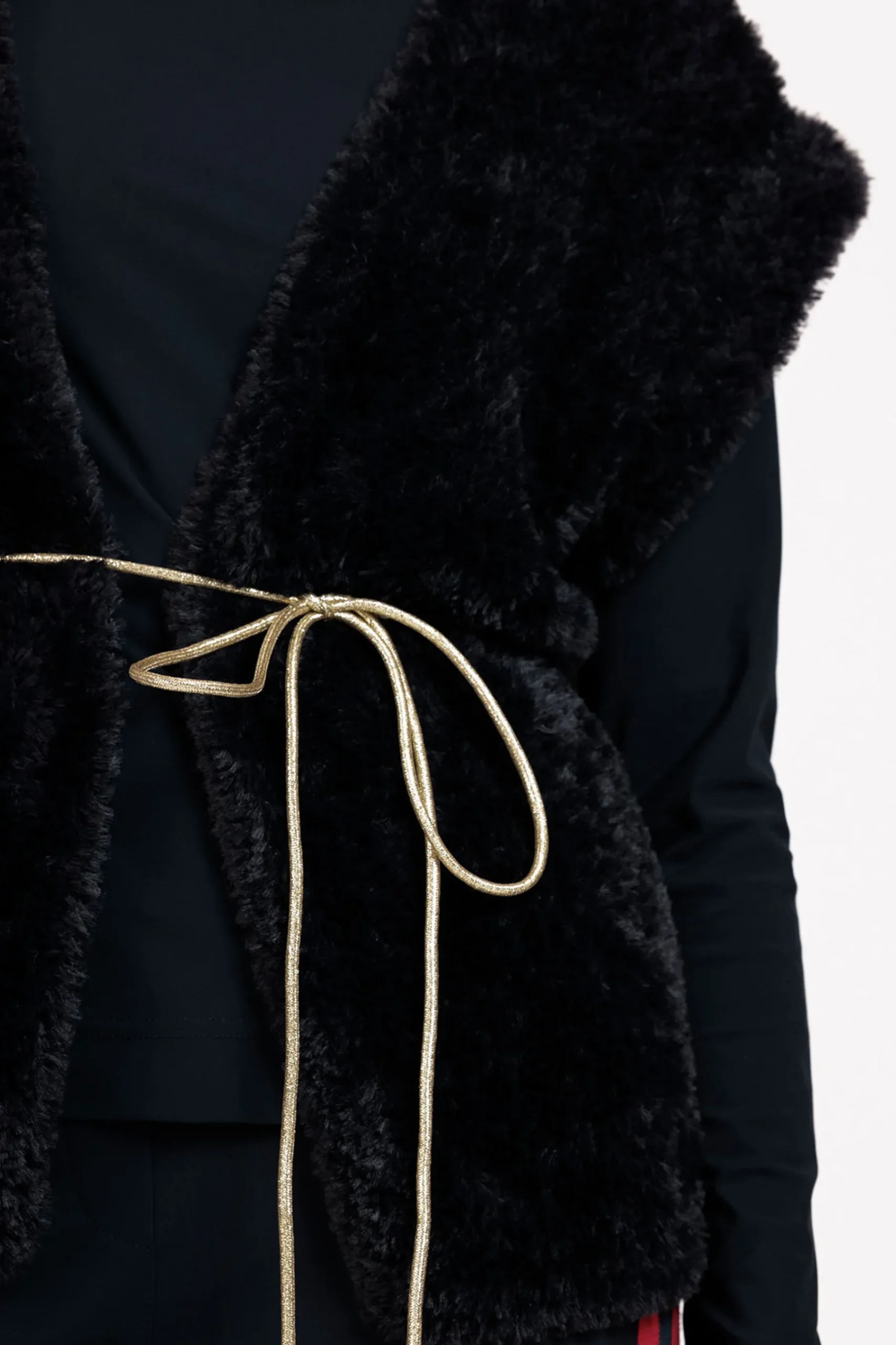 Marly fluffy waistcoat -|Studio Anneloes New
