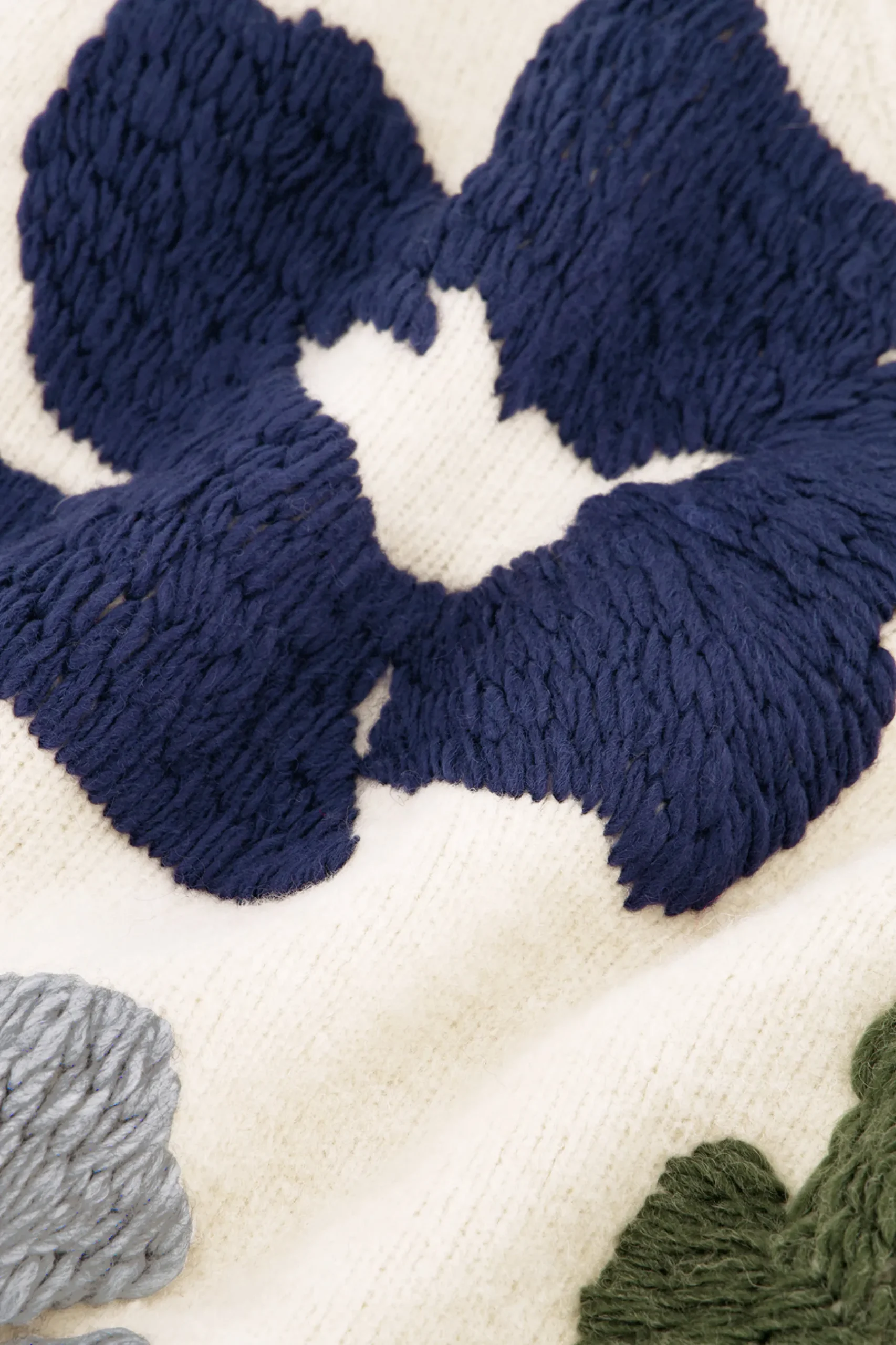Nour flower pullover -|Studio Anneloes New